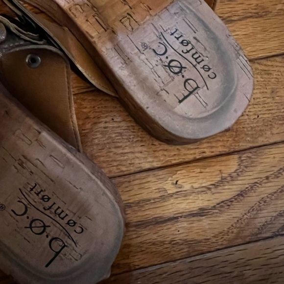 BOC Sandals Layered Flower appliqué Shoes with toe loop slip on Cork Sole Size 9 - Picture 4 of 5